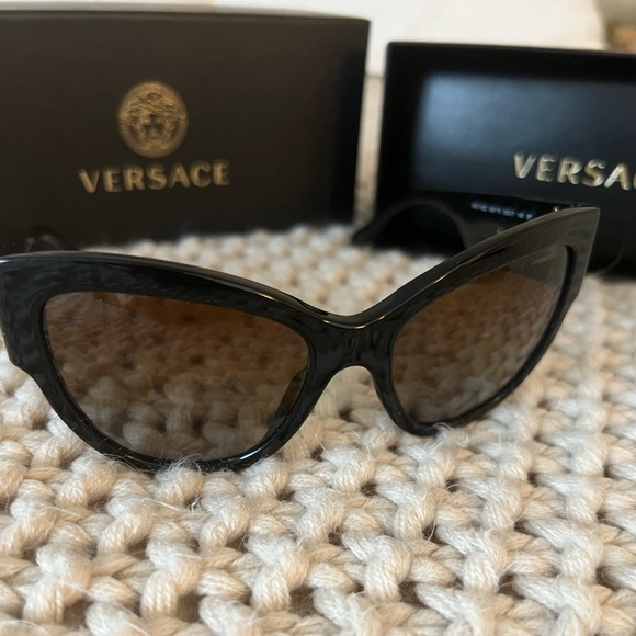 Versace Sunglasses. Black and gold oversized cat eye - Picture 2 of 10